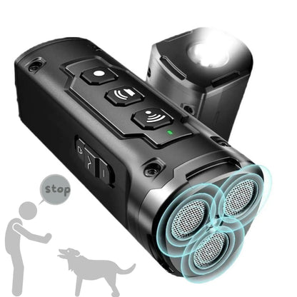 Un dispositif anti-aboiement pour chien SilenceRex de couleur noire.