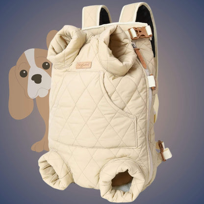 Un sac à dos pour chien porté par un humain de couleur beige avec un dessin de chien qui se cache en arrière.