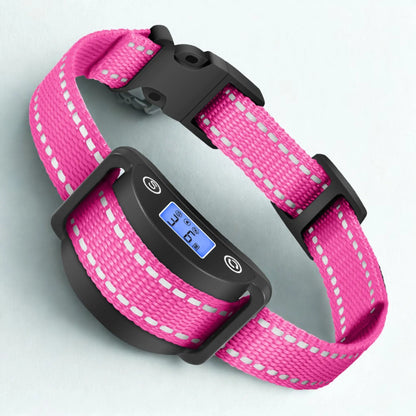 Collier anti-aboiement ChienPaisible de couleur rose.