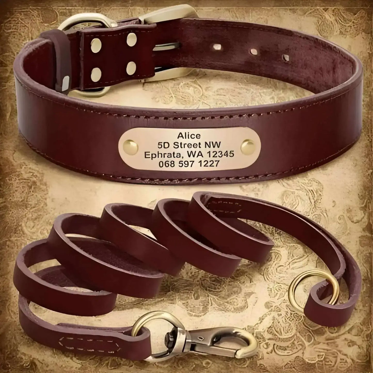Colliers pour chiens personnalisés et une laisse assortie brune.