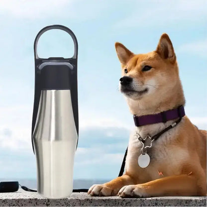 Gourdes pour chien noir et argent avec un shiba inu. 
