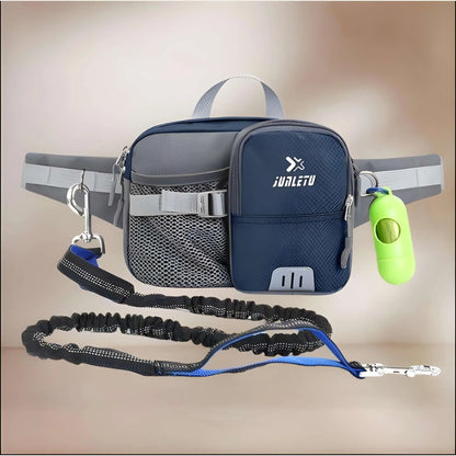 Laisse pour chien main libre avec poche de couleur bleue foncé.