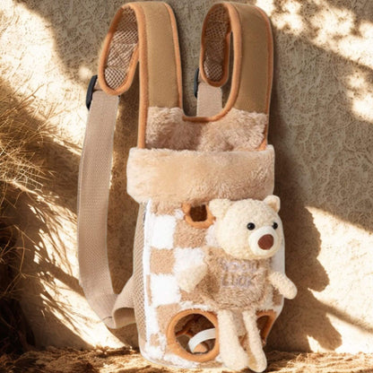 Visuel du sac à dos pour chien beige en velours de coton décoré d'un ourson en peluche
